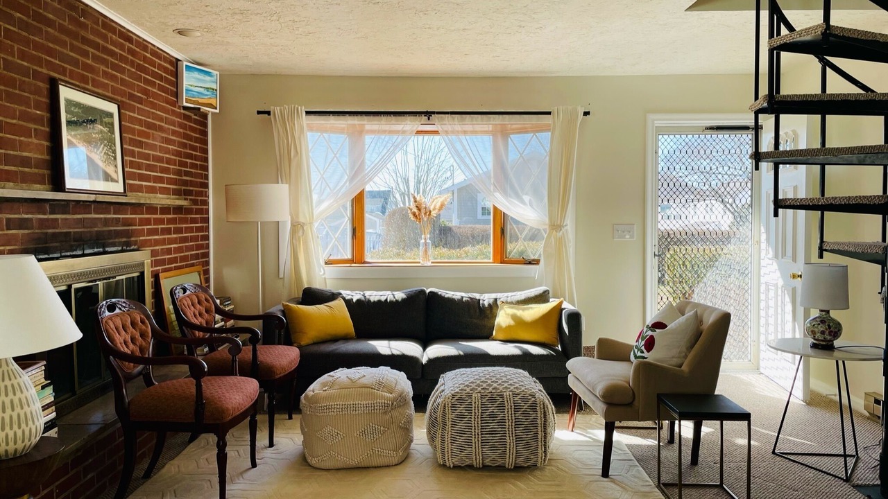 Photo of Livingroom in Westbrook