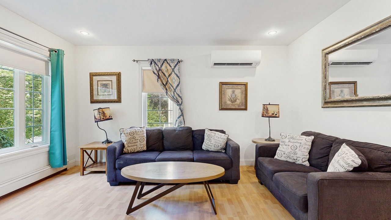 Photo of Livingroom in Bar Harbor