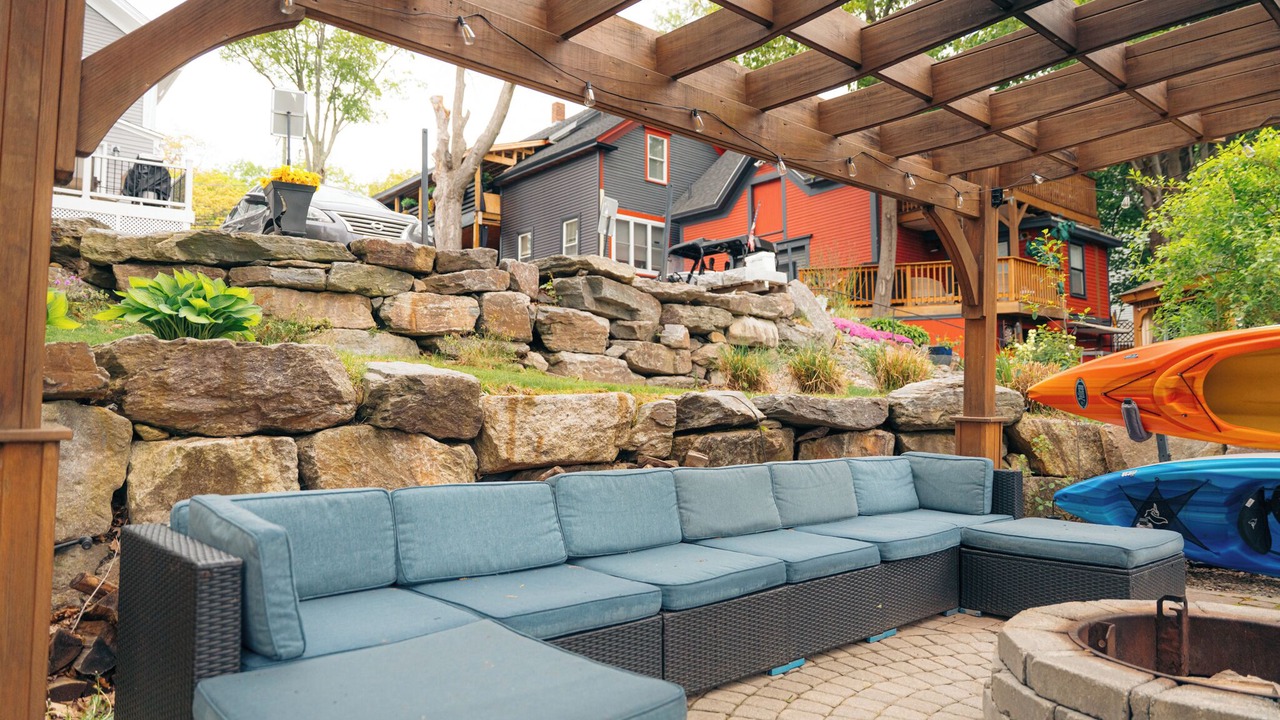 Photo of Outdoor in Laconia