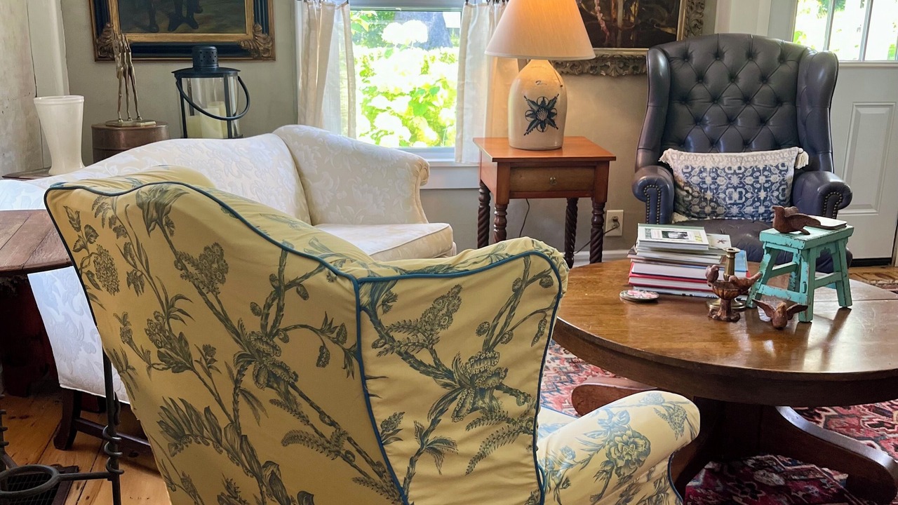 Photo of Livingroom in Colebrook