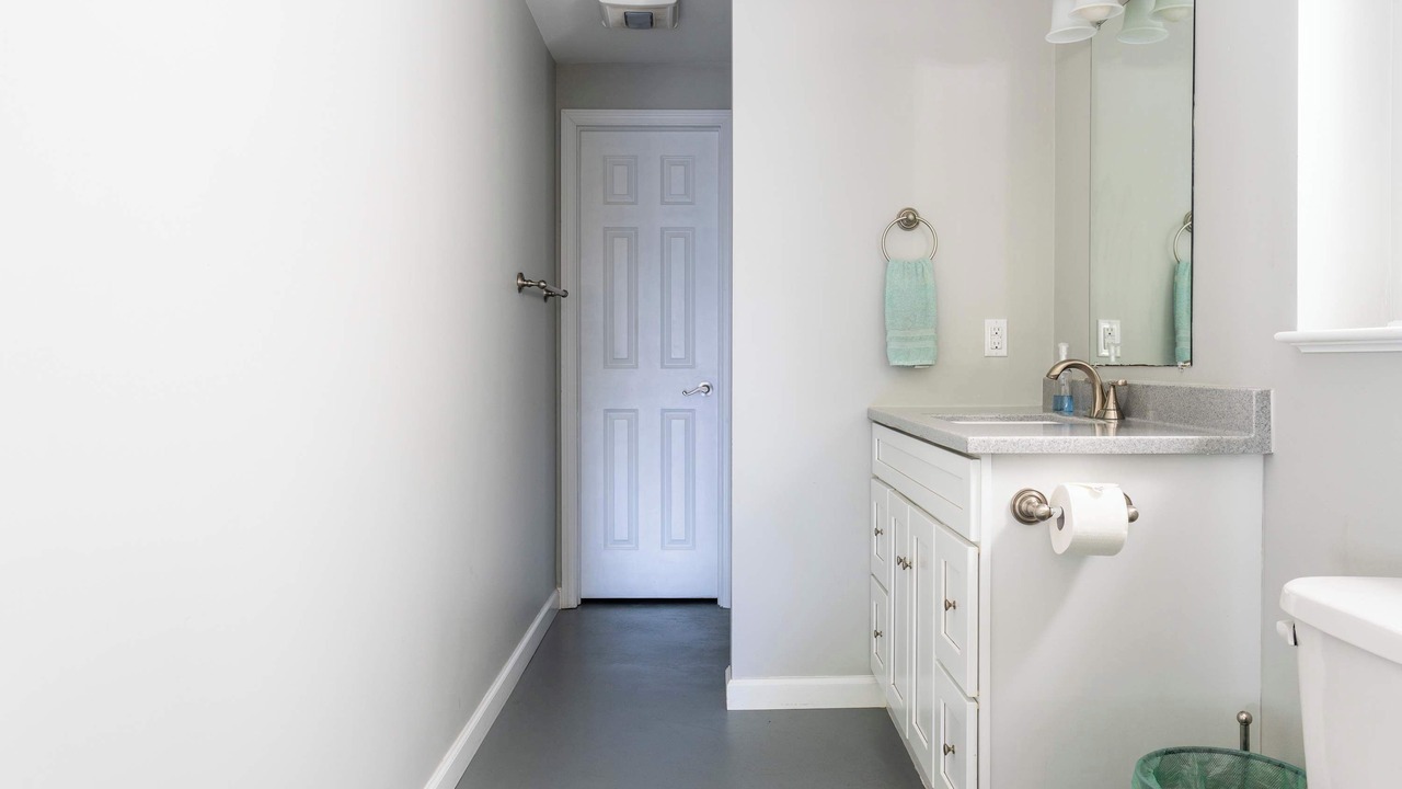 Photo of Bathroom in Easton's Point