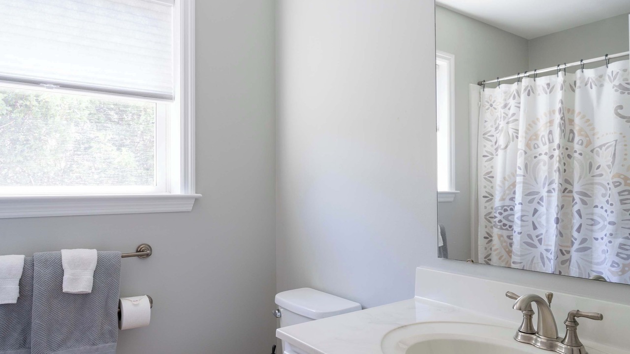 Photo of Bathroom in Easton's Point