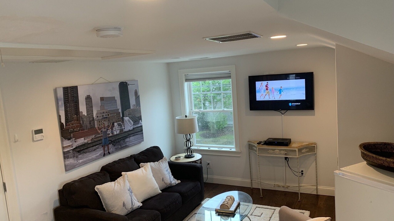 Photo of Livingroom in Milford