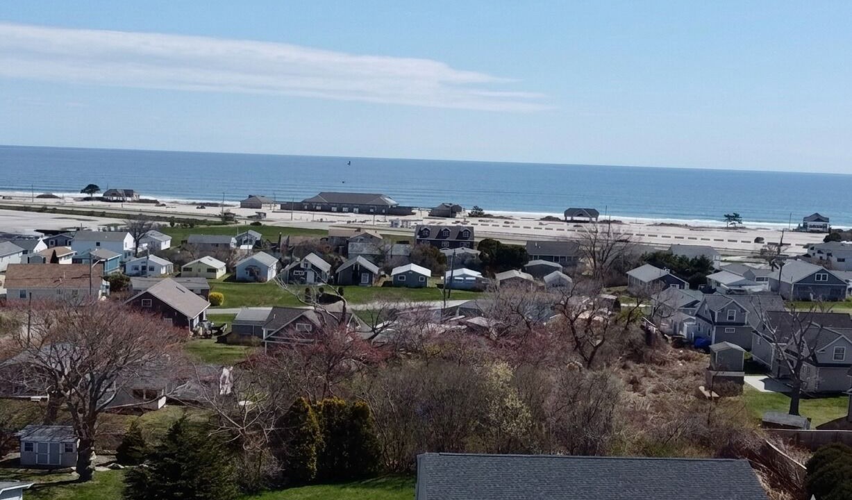 Photo of Outdoor in Eastward Look