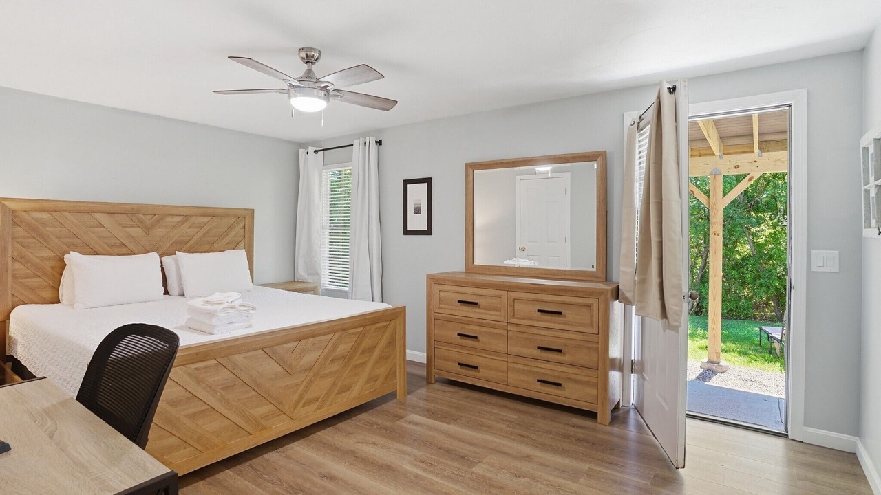 Photo of Bedroom in Eastward Look