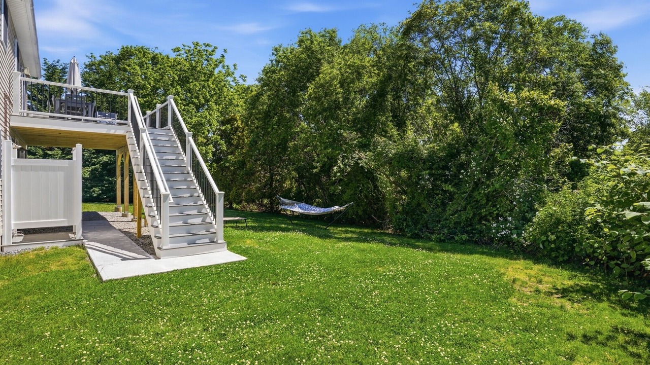 Photo of Outdoor in Eastward Look
