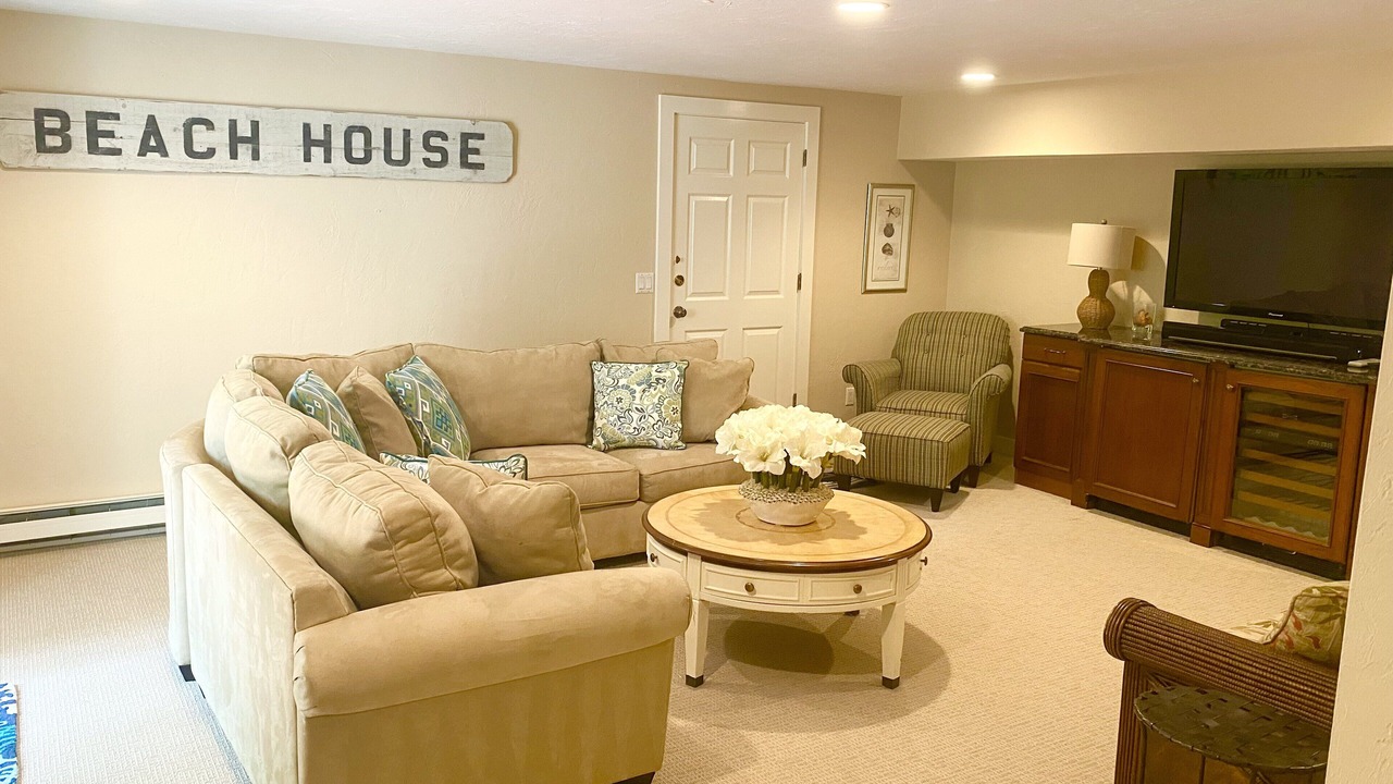 Photo of Bedroom in Mashpee