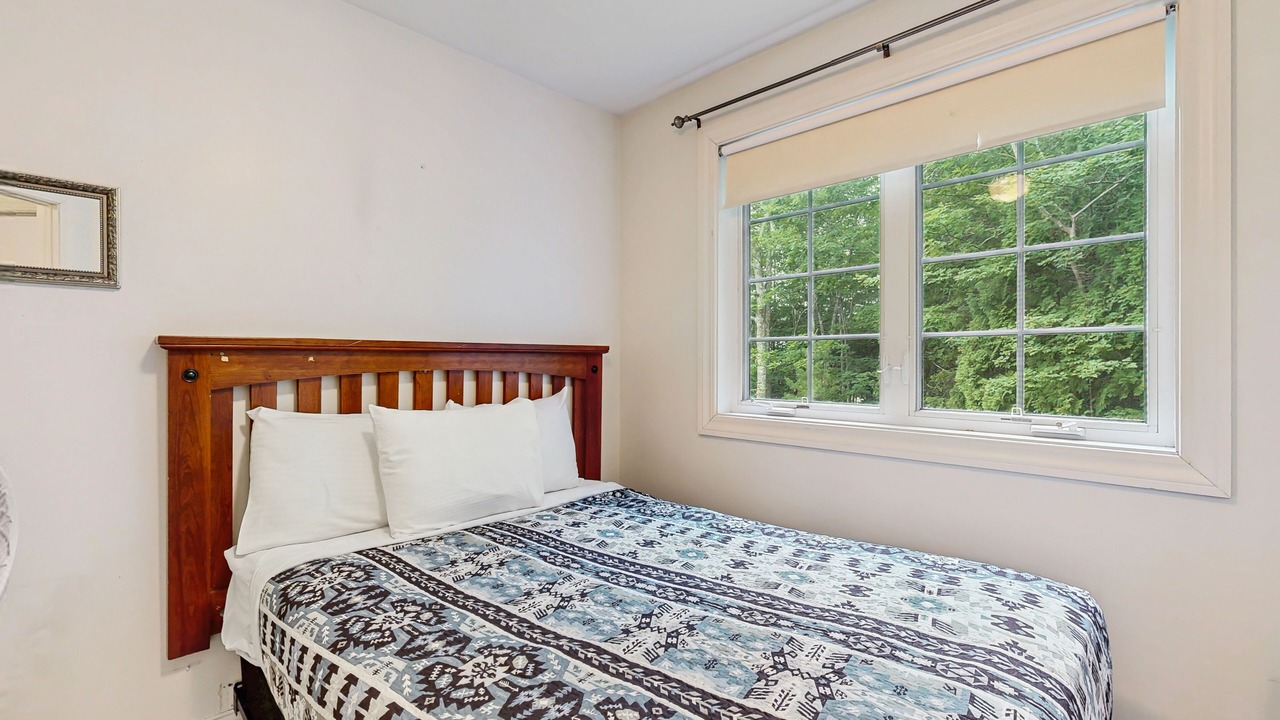 Photo of Bedroom in Bar Harbor