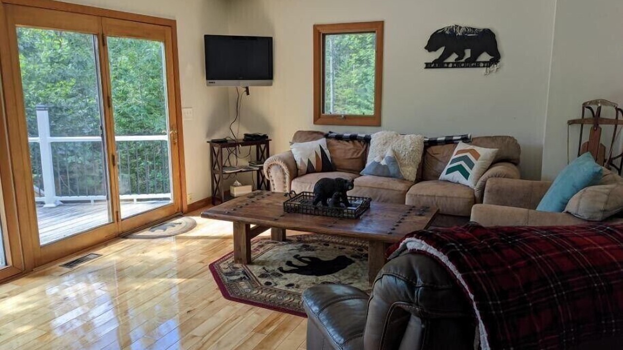 Photo of Livingroom in Carrabassett Valley