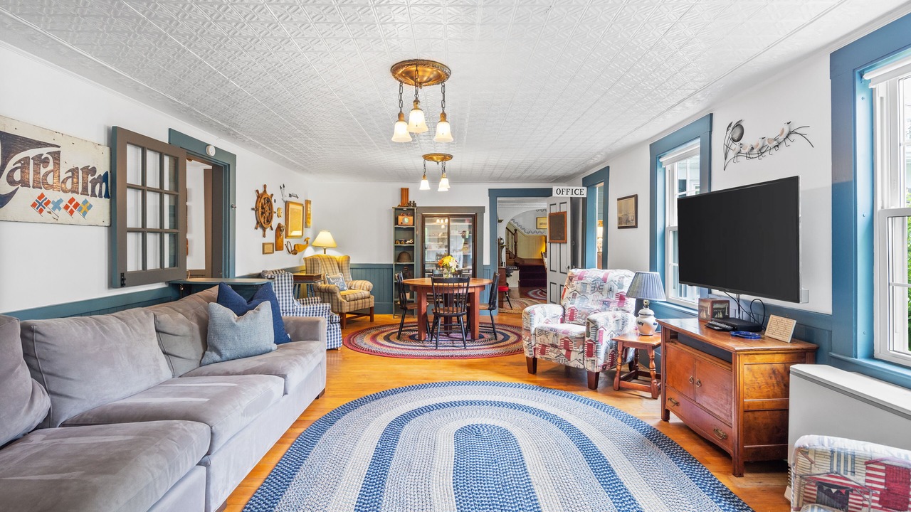Photo of Livingroom in Ogunquit