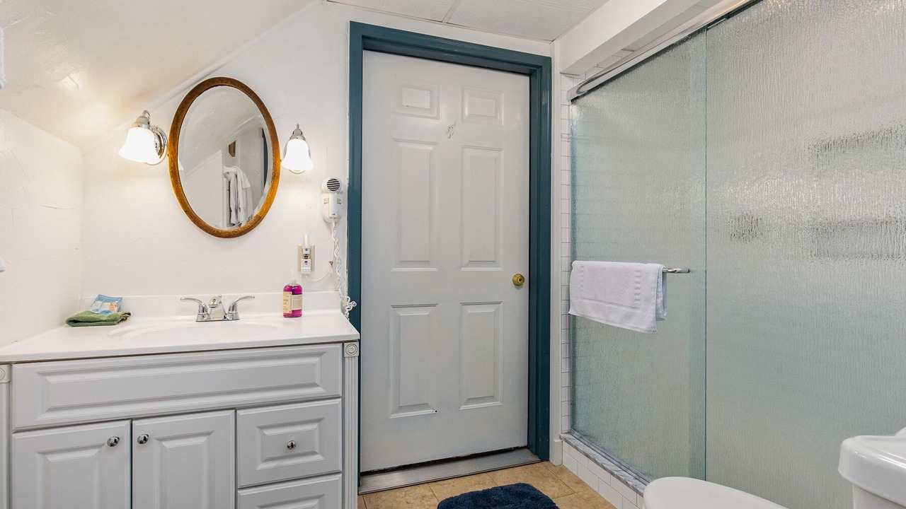 Photo of Bathroom in Ogunquit