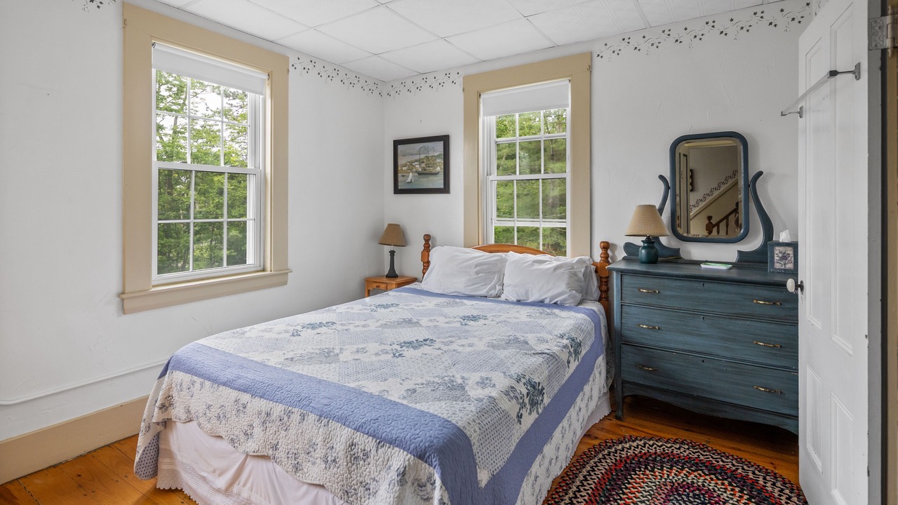 Photo of Bedroom in Ogunquit