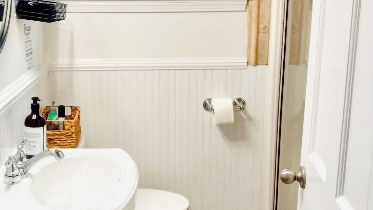 Photo of Bathroom in Easton's Point