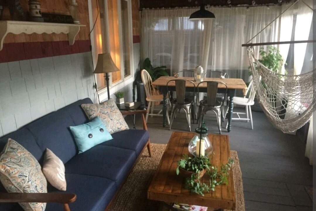 Photo of Livingroom in Corinth