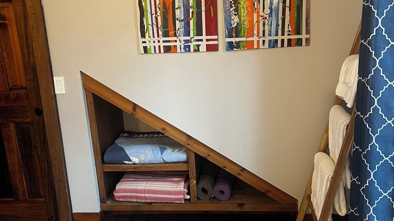 Photo of Bedroom in Bethel