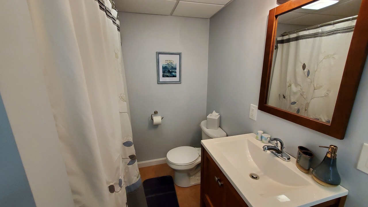 Photo of Bathroom in Campton