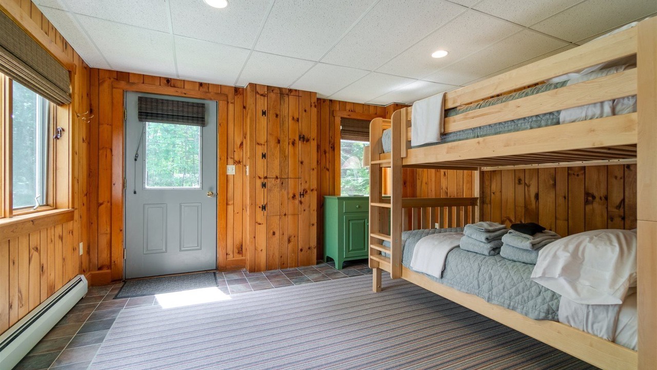 Photo of Bedroom in Lyman