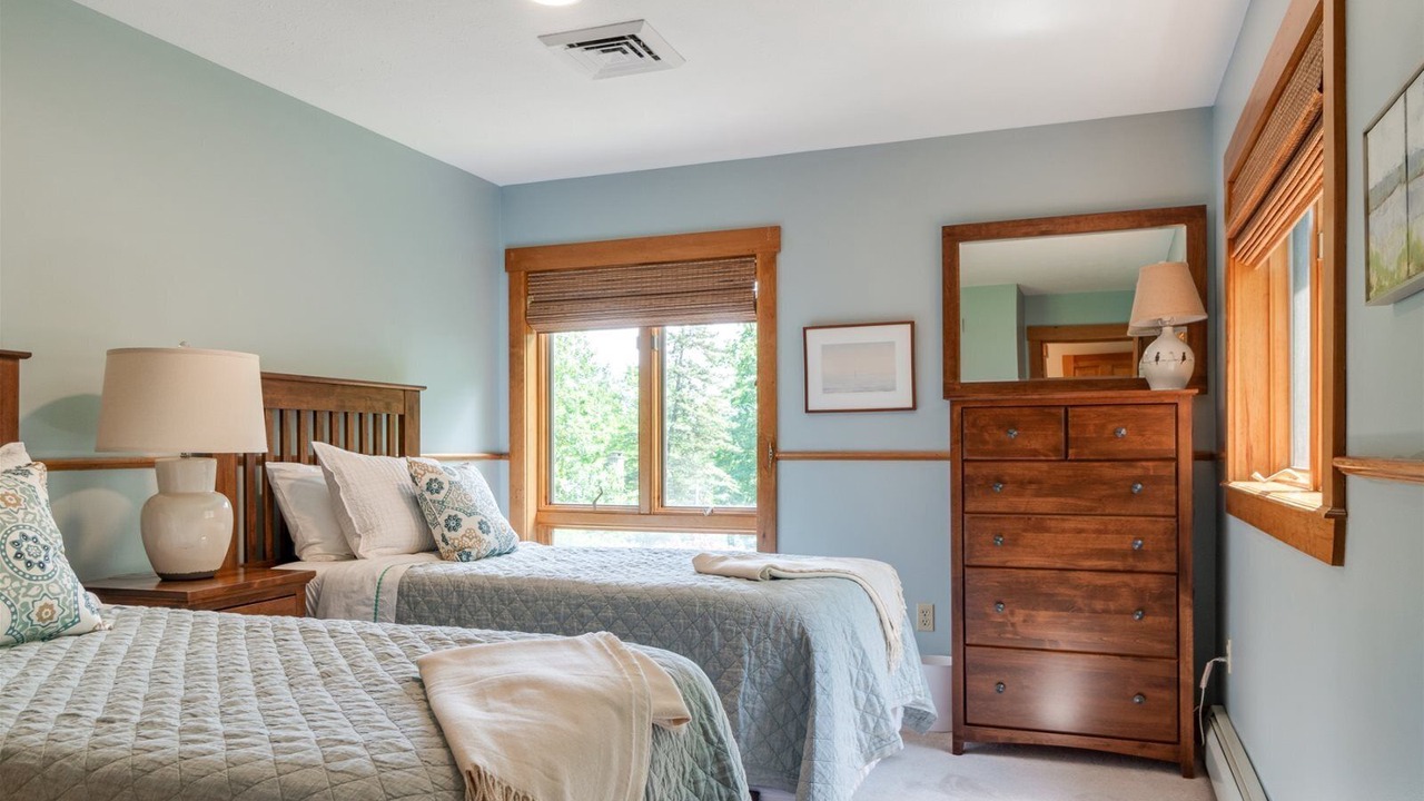 Photo of Bedroom in Lyman