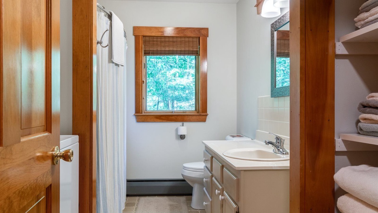 Photo of Bathroom in Lyman