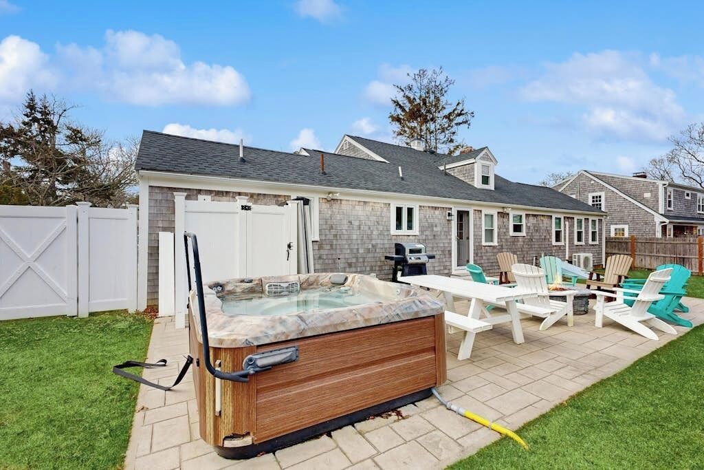 Photo of Patio Balcony in South Yarmouth