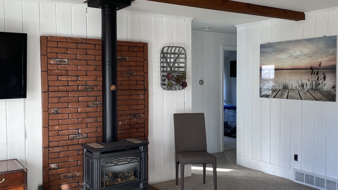 Photo of Livingroom in Mara Vista