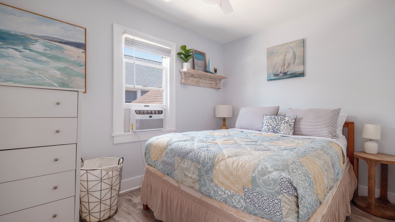 Photo of Bedroom in East Marion