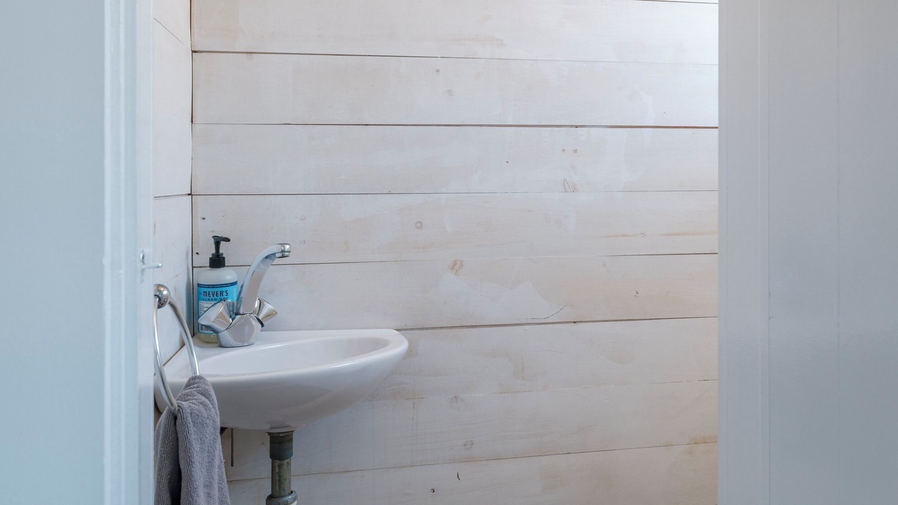 Photo of Bathroom in East Marion