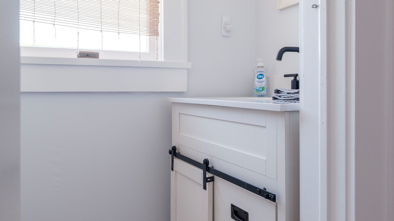 Photo of Bathroom in East Marion