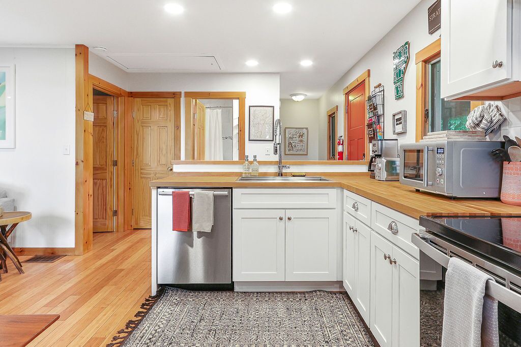Photo of Kitchen in Rawsonville