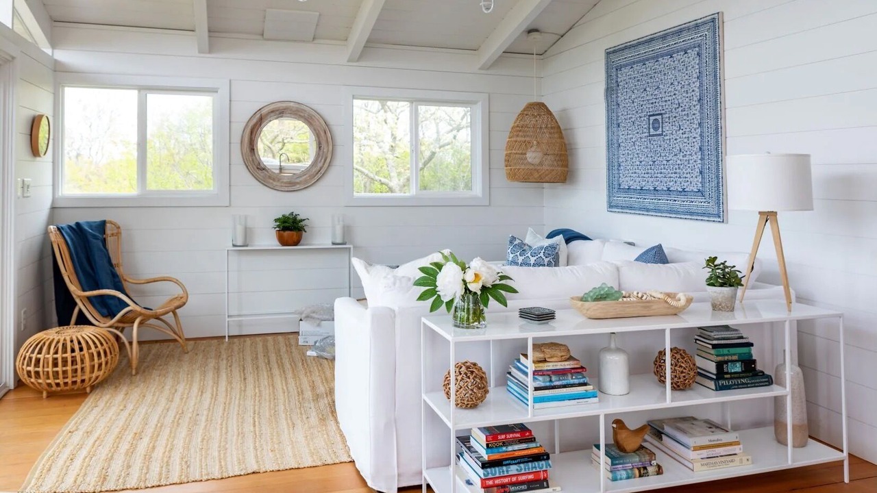 Photo of Livingroom in Aquinnah