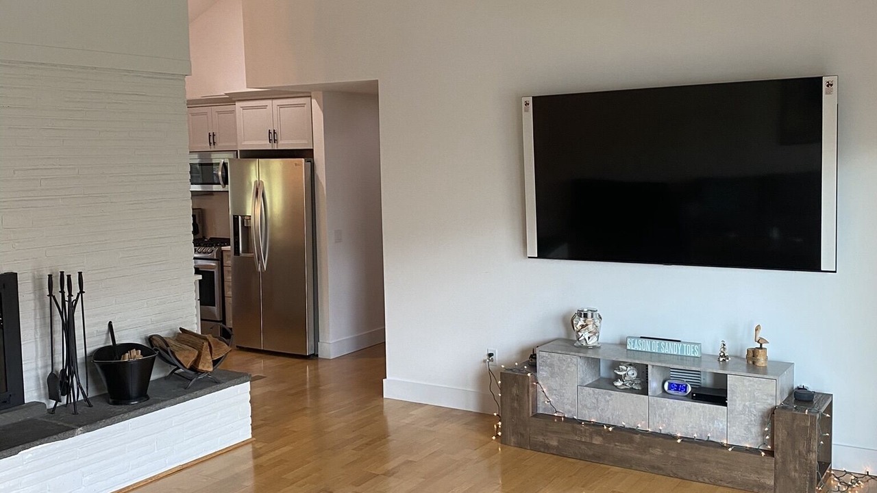 Photo of Livingroom in Brookfield