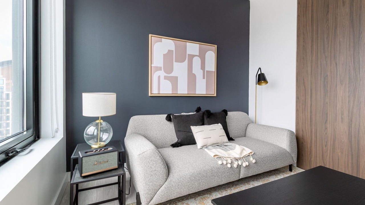 Photo of Livingroom in Seaport District