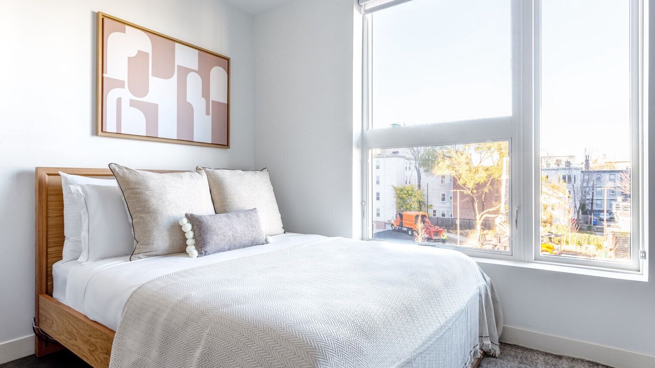 Photo of Bedroom in Central Square