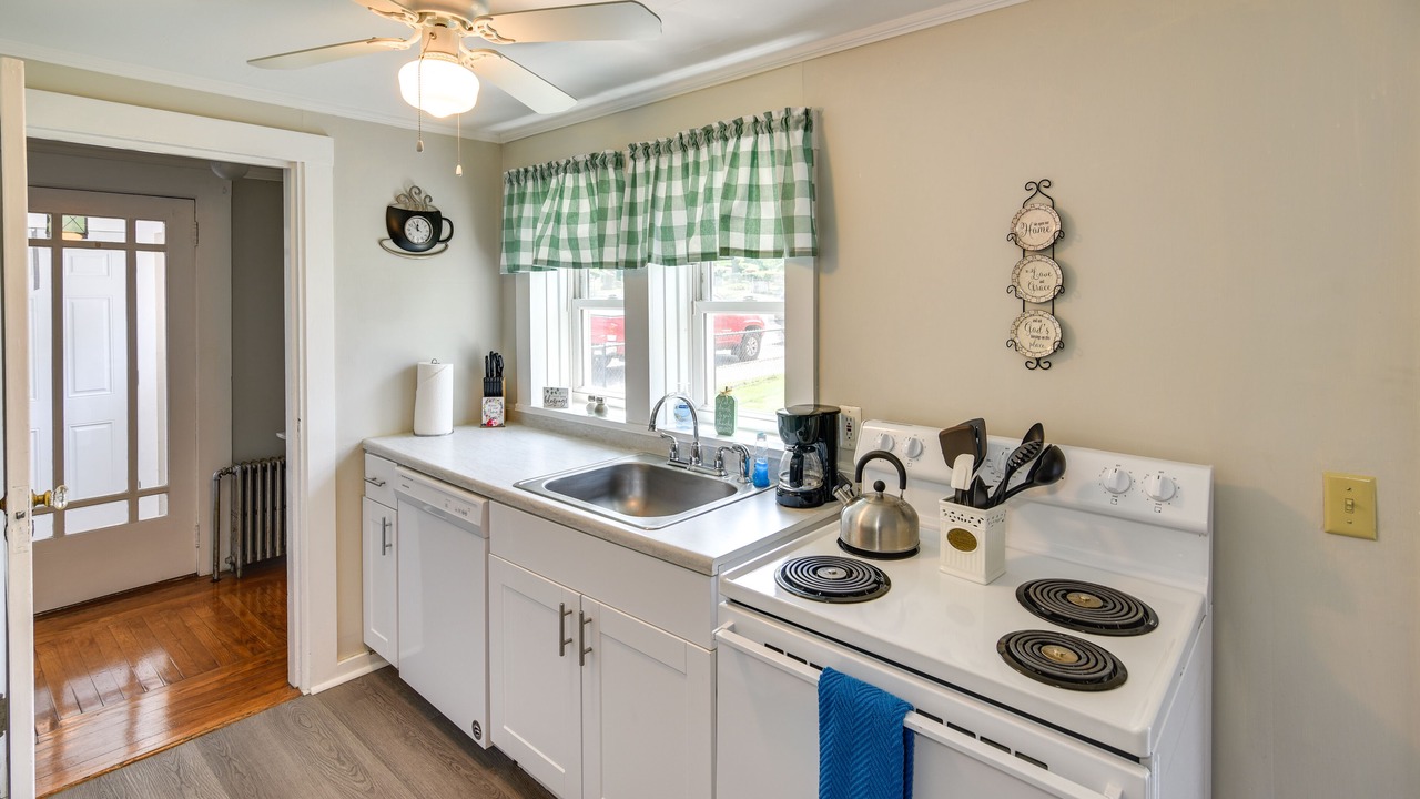 Photo of Kitchen in Newport
