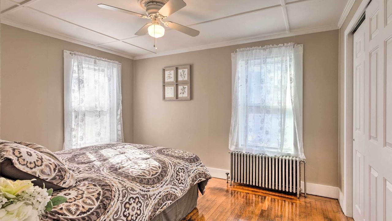 Photo of Bedroom in Newport