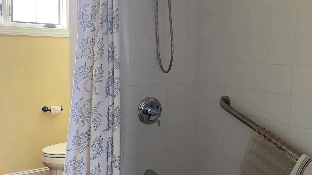 Photo of Bathroom in Middletown