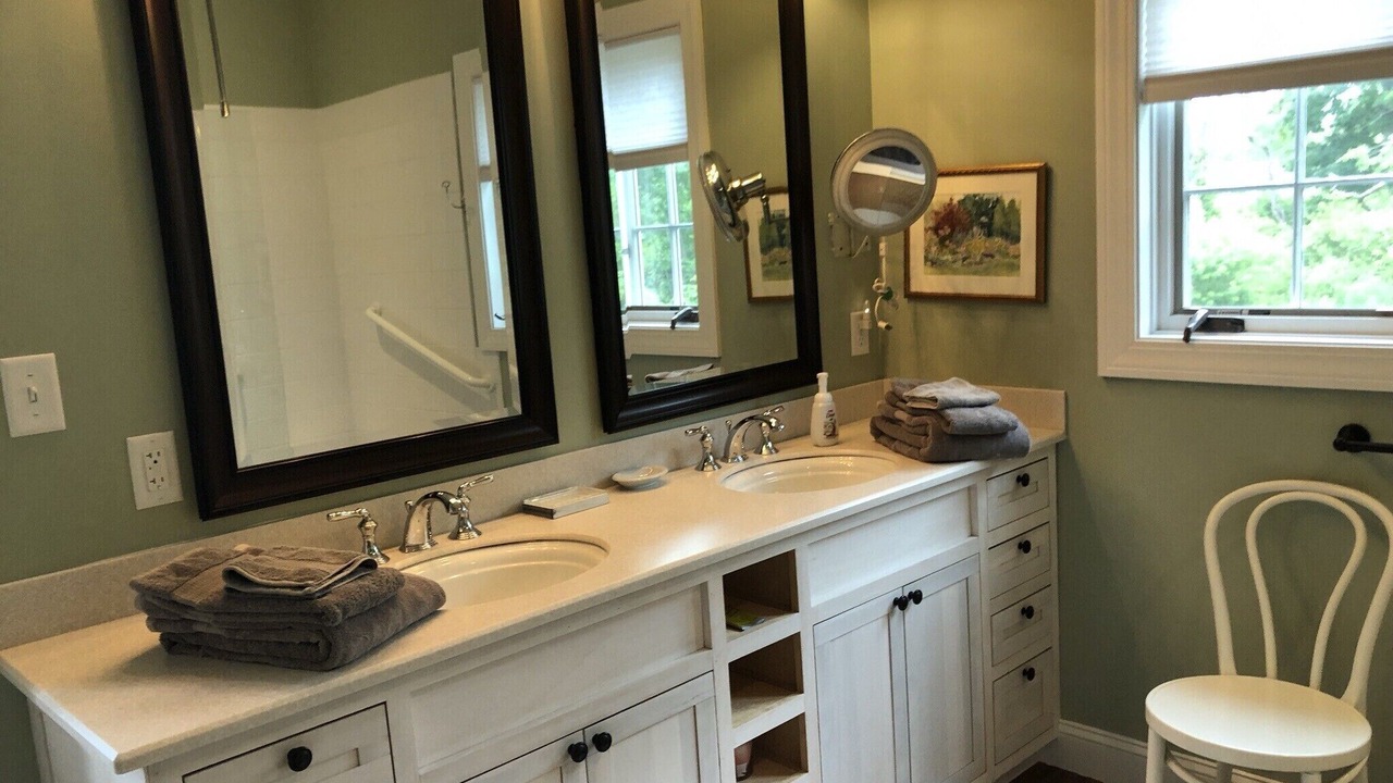 Photo of Bathroom in Middletown