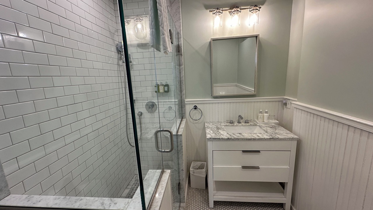 Photo of Bathroom in Historic Hill