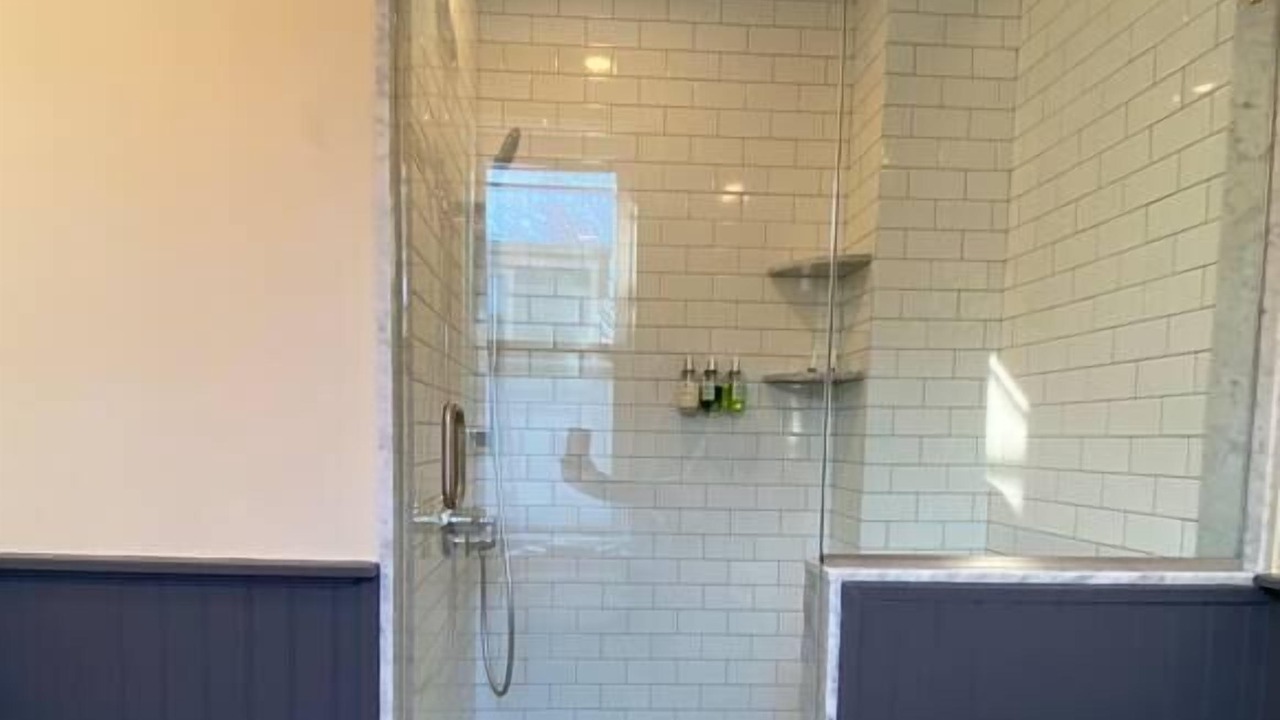 Photo of Bathroom in Top of the Hill