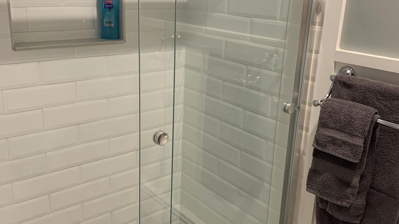 Photo of Bathroom in Cutchogue