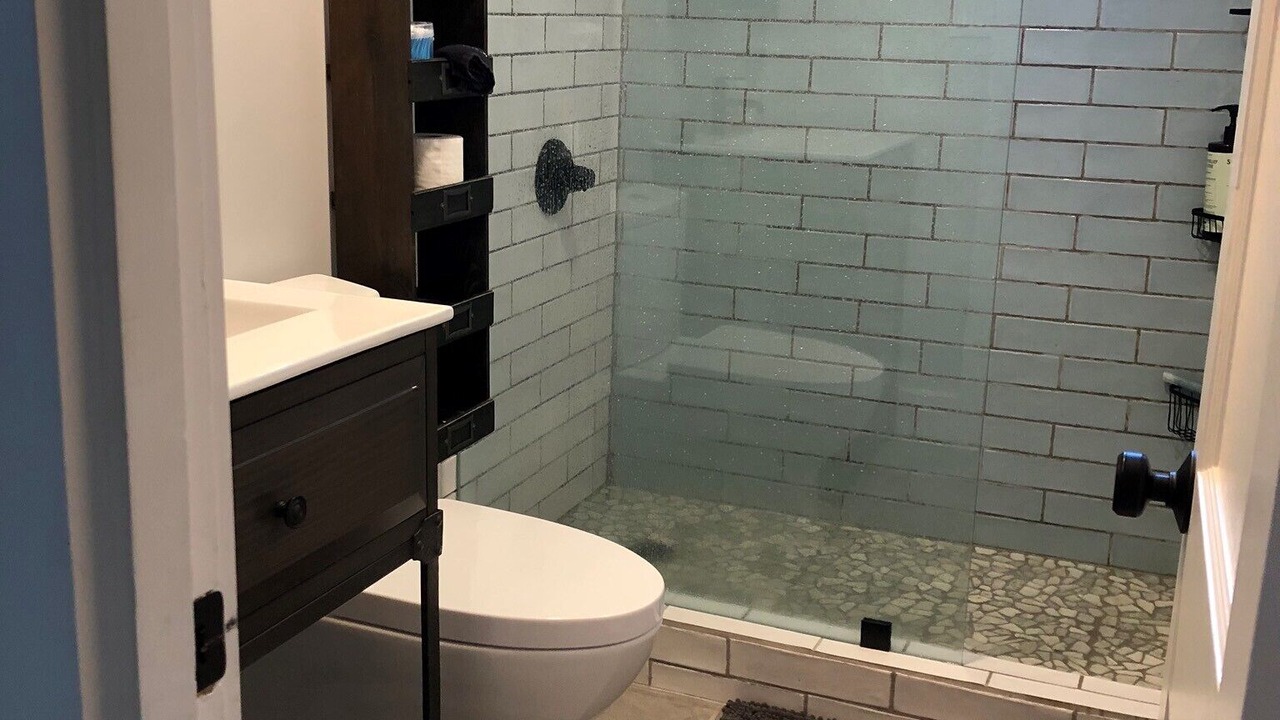 Photo of Bathroom in Bliss Corner