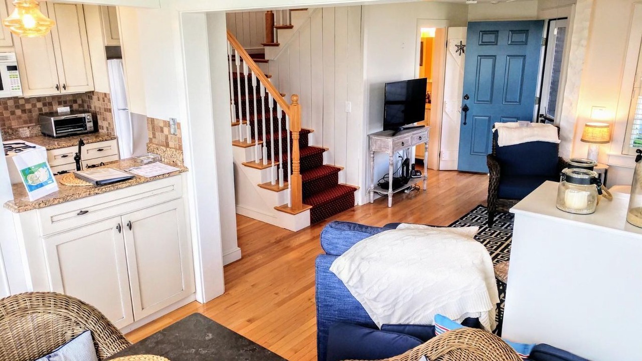 Photo of Bedroom in Mashpee
