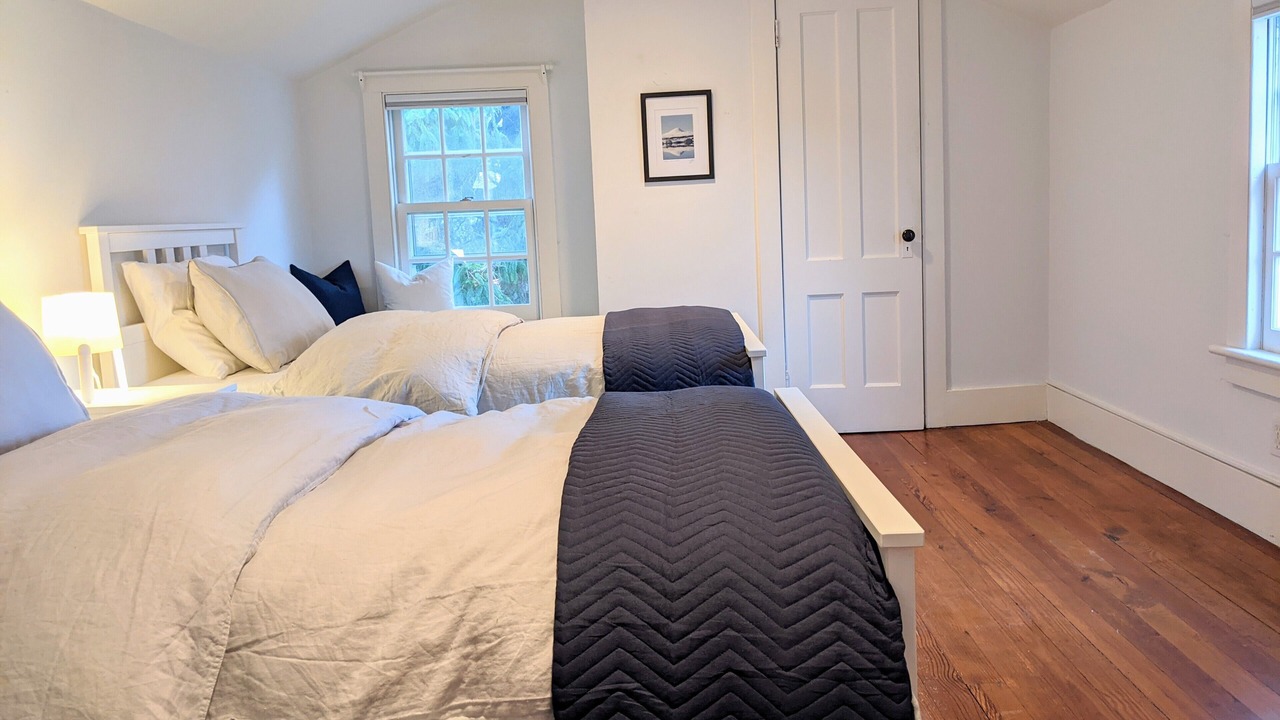 Photo of Bedroom in Goshen