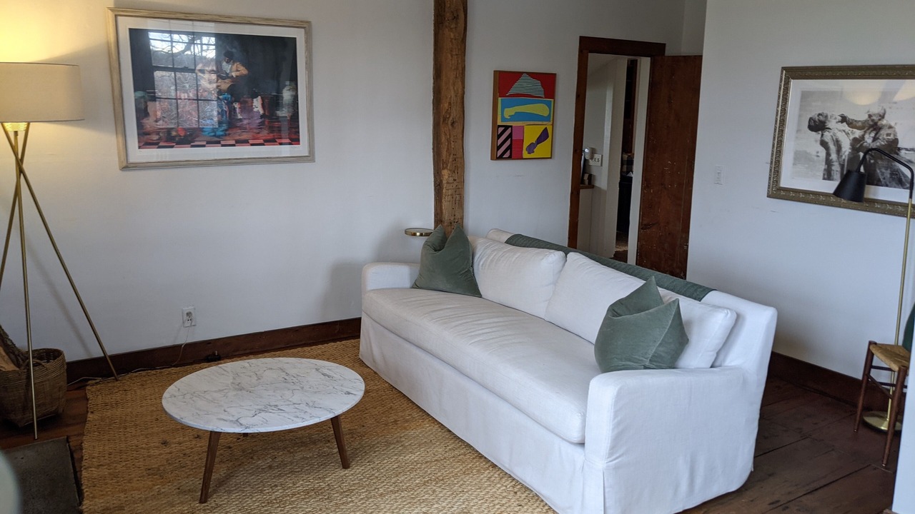 Photo of Livingroom in Goshen