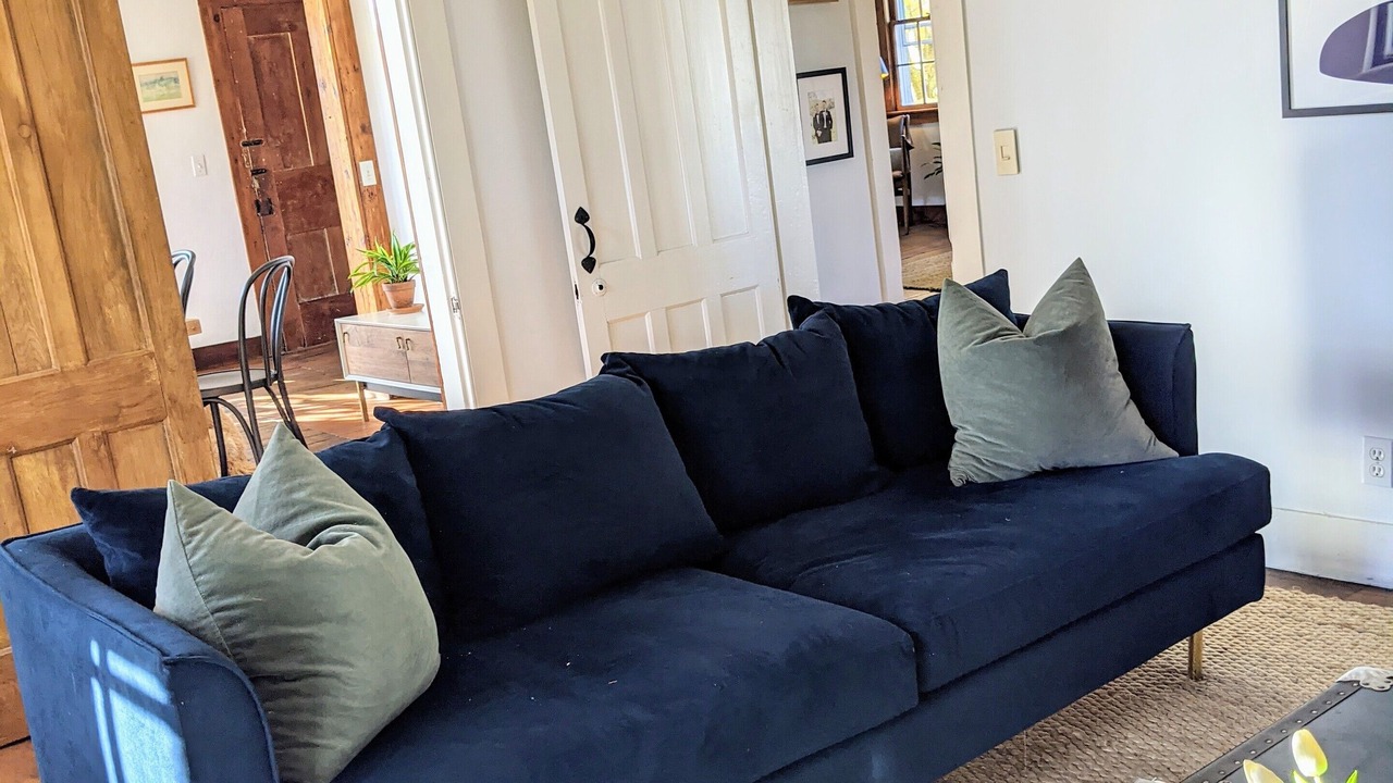 Photo of Livingroom in Goshen