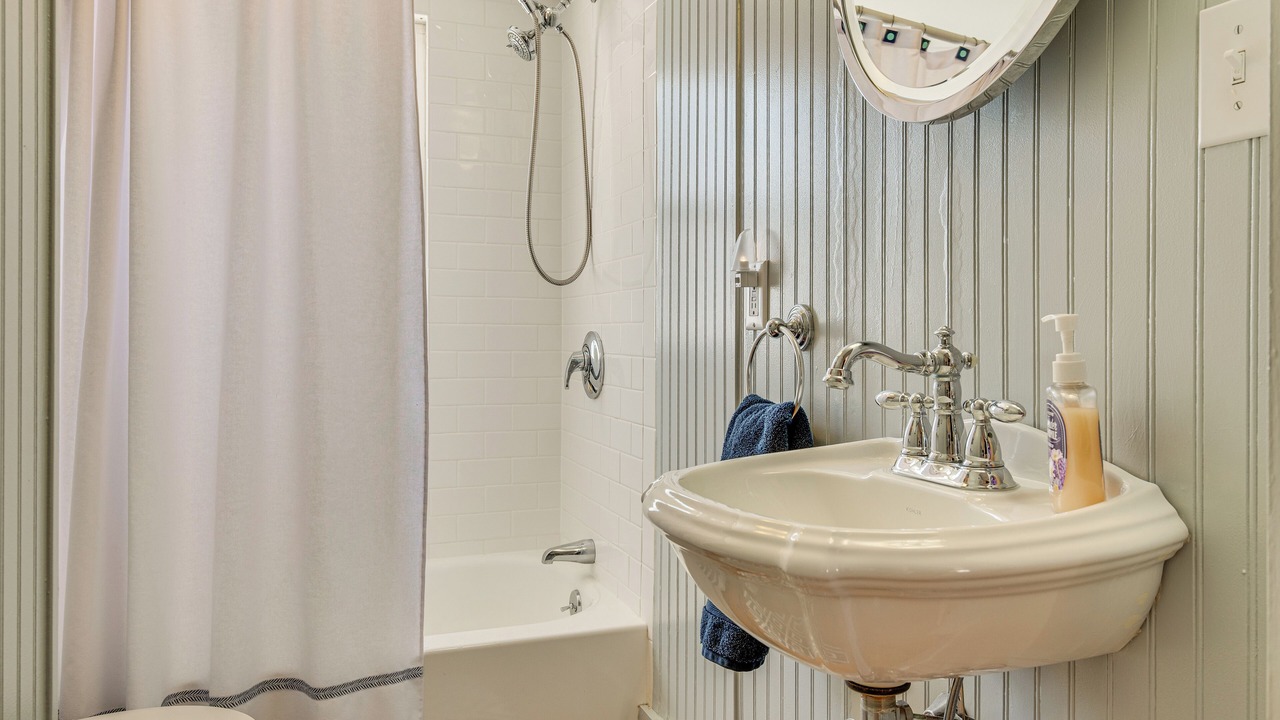 Photo of Bathroom in Kennebunk