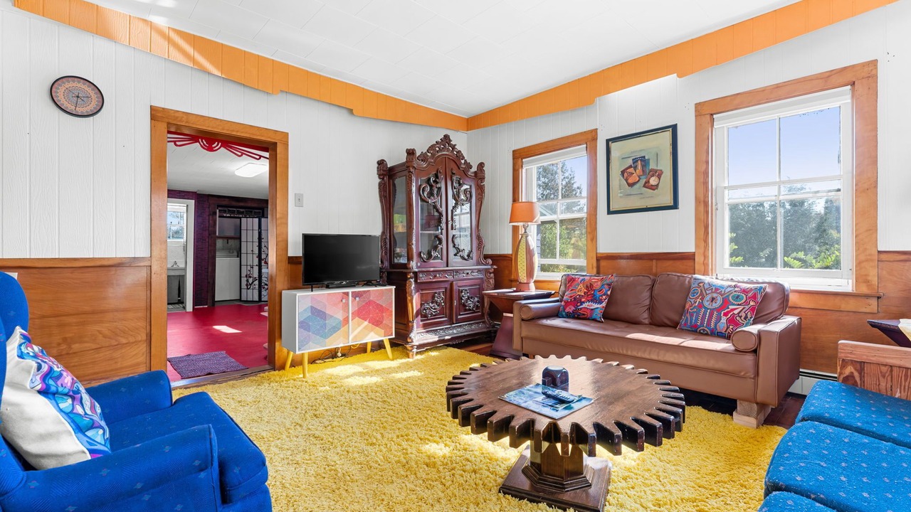 Photo of Livingroom in North Troy