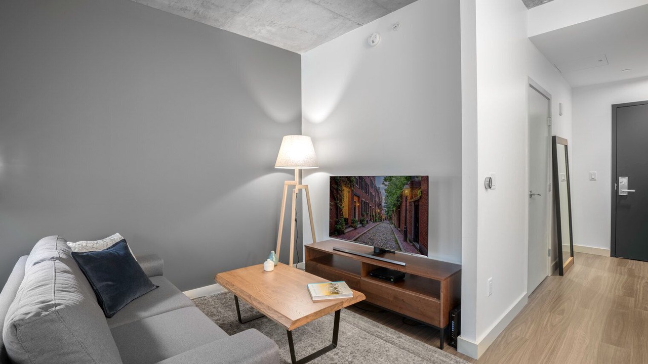 Photo of Livingroom in MIT