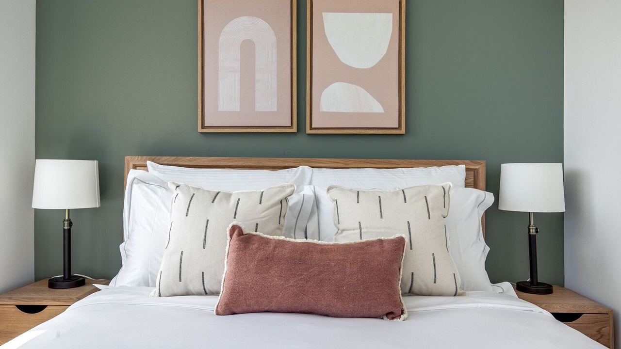 Photo of Bedroom in Seaport District
