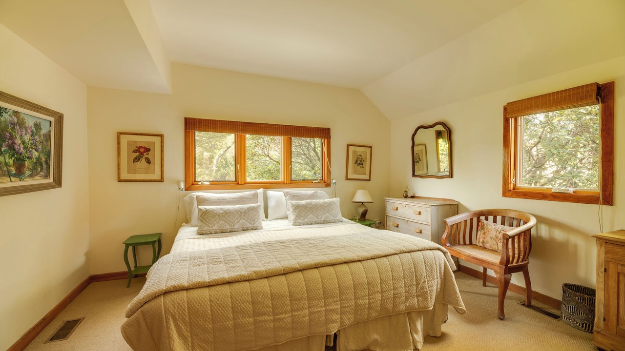 Photo of Bedroom in Water Mill